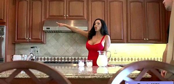  Busty Milf Wife (veronica rayne) Bang Hardcore In Front Of Camera movie-29